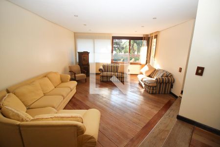Sala 1 de casa à venda com 4 quartos, 700m² em Tristeza, Porto Alegre