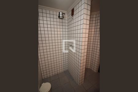 Casa à venda com 700m², 4 quartos e 7 vagasBanheiro 2