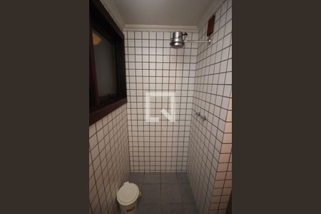 Casa à venda com 700m², 4 quartos e 7 vagasBanheiro 2