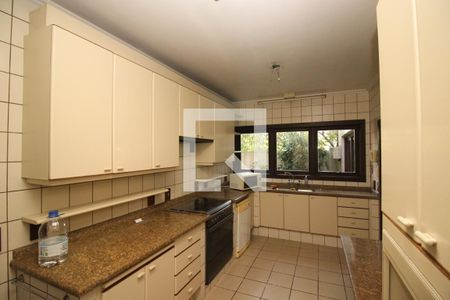 Casa à venda com 700m², 4 quartos e 7 vagasCozinha