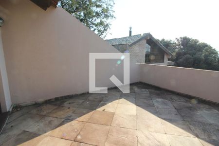 Casa à venda com 700m², 4 quartos e 7 vagasSacada da Sala 2