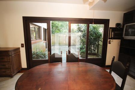 Casa à venda com 700m², 4 quartos e 7 vagasSala de Jantar