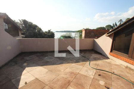 Casa à venda com 700m², 4 quartos e 7 vagasSacada da Sala 2