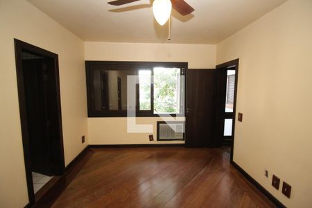 Casa à venda com 700m², 4 quartos e 7 vagasSuíte 4