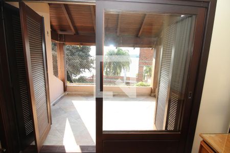 Casa à venda com 700m², 4 quartos e 7 vagasVista da Suíte 2