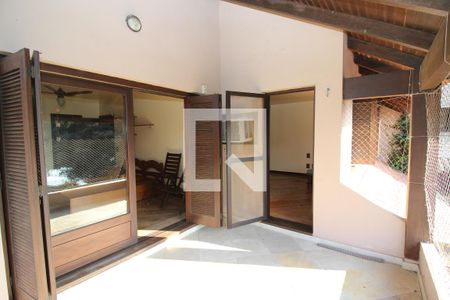 Casa à venda com 700m², 4 quartos e 7 vagasSacada da Suíte 1