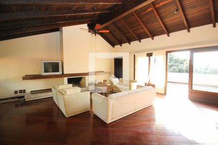 Casa à venda com 700m², 4 quartos e 7 vagasSala 2