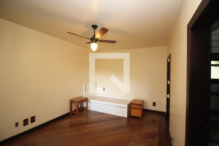 Casa à venda com 700m², 4 quartos e 7 vagasSuíte 4