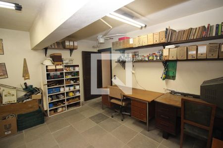 Casa à venda com 700m², 4 quartos e 7 vagasDeposito 2