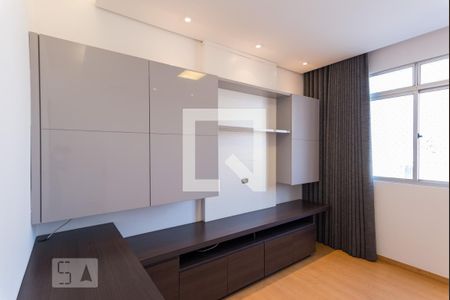 Apartamento para alugar com 3 quartos, 180m² em Santa Rosa, Belo Horizonte