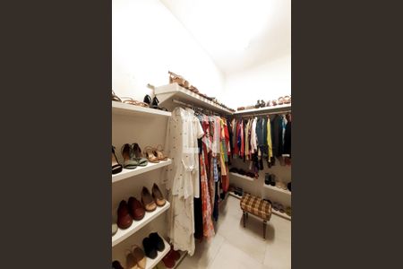 Apartamento à venda com 280m², 3 quartos e sem vagaCloset do quarto 3