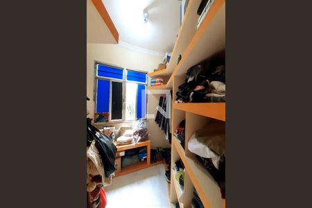 Apartamento à venda com 280m², 3 quartos e sem vagaCloset do quarto 1