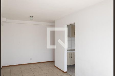 Sala de apartamento para alugar com 2 quartos, 60m² em Campo Grande, Rio de Janeiro