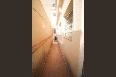 Casa para alugar com 35m², 1 quarto e sem vagacorredor