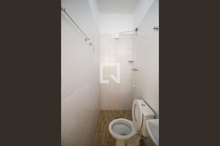 banheiro de casa para alugar com 1 quarto, 35m² em Carandiru, São Paulo