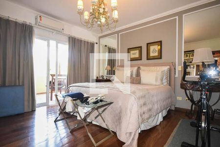 Casa à venda com 550m², 5 quartos e 6 vagasSuíte 4