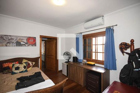 Casa à venda com 550m², 5 quartos e 6 vagasSuíte 3