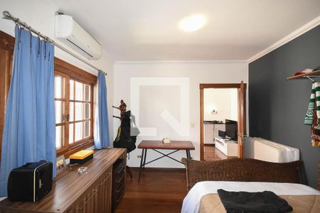 Casa à venda com 550m², 5 quartos e 6 vagasSuíte 3