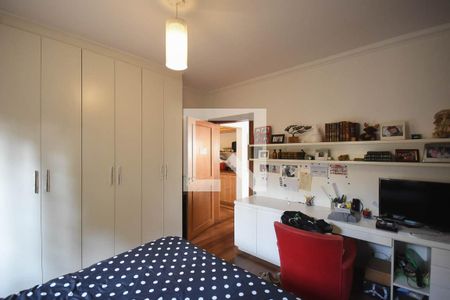 Casa à venda com 550m², 5 quartos e 6 vagasSuíte 5