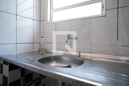 Cozinha de casa para alugar com 1 quarto, 30m² em Vila Araguaia, São Paulo