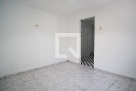 Quarto de casa para alugar com 1 quarto, 30m² em Vila Araguaia, São Paulo