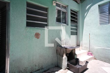 Casa para alugar com 30m², 1 quarto e sem vagaÁrea comum