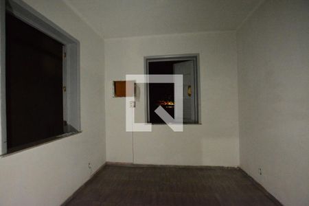Quarto 1 de apartamento para alugar com 2 quartos, 56m² em Olaria, Rio de Janeiro