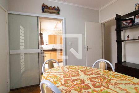 Apartamento à venda com 140m², 3 quartos e 1 vagaSala de Jantar