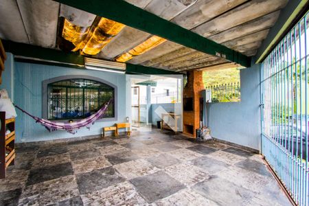 Casa à venda com 157m², 3 quartos e 2 vagas Casa à venda com 157m², 3 quartos e 2 vagasGaragem