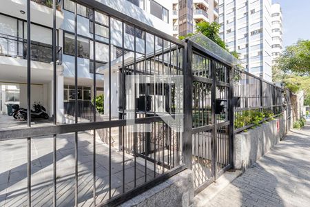 Apartamento para alugar com 95m², 2 quartos e sem vagaFachada