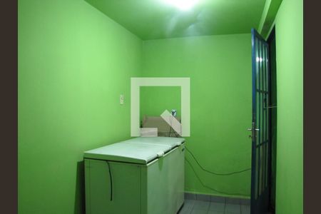 Casa à venda com 240m², 4 quartos e 4 vagasAnte Sala