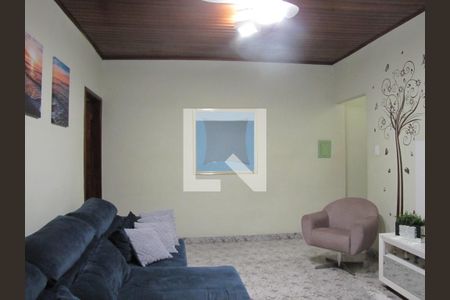 Sala de casa à venda com 4 quartos, 240m² em Vila Pierina, São Paulo