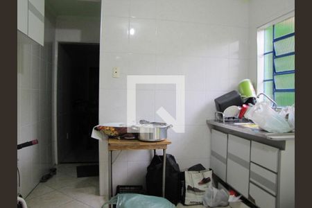 Casa à venda com 240m², 4 quartos e 4 vagasCozinha casa 2