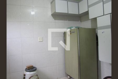 Casa à venda com 240m², 4 quartos e 4 vagasCozinha casa 2