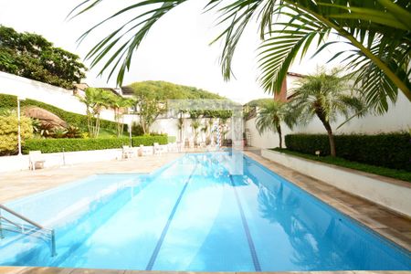 Apartamento à venda com 49m², 2 quartos e 1 vagaÁrea comum - Piscina