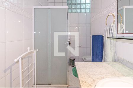 Apartamento à venda com 198m², 4 quartos e sem vagaBanheiro da Suíte