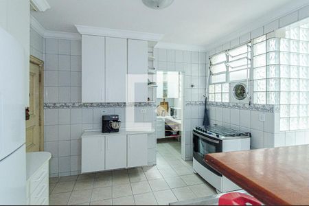 Apartamento à venda com 198m², 4 quartos e sem vagaCozinha