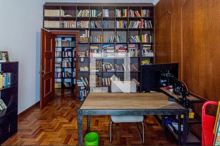 Apartamento à venda com 198m², 4 quartos e sem vagaQuarto 3