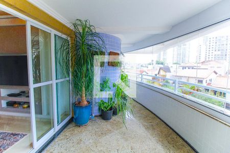 Apartamento à venda com 145m², 3 quartos e 3 vagas Apartamento à venda com 145m², 3 quartos e 3 vagasVaranda gourmet