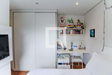 Apartamento à venda com 145m², 3 quartos e 3 vagas Apartamento à venda com 145m², 3 quartos e 3 vagasSuíte 2