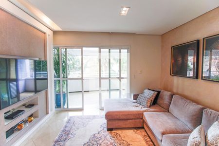 Sala de Estar de apartamento à venda com 3 quartos, 145m² em Jardim Avelino, São Paulo