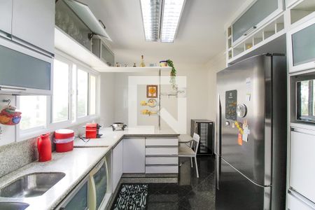 Apartamento à venda com 145m², 3 quartos e 3 vagas Apartamento à venda com 145m², 3 quartos e 3 vagasCozinha