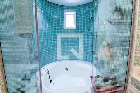 Apartamento à venda com 145m², 3 quartos e 3 vagas Apartamento à venda com 145m², 3 quartos e 3 vagasBanheiro da Suíte 1