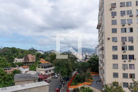 Vista da Sala de apartamento à venda com 2 quartos, 55m² em Ingá, Niterói