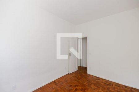 Quarto 1 de apartamento para alugar com 2 quartos, 63m² em Grajau, Rio de Janeiro