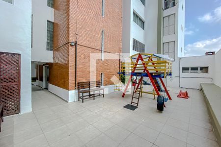 Apartamento à venda com 69m², 2 quartos e 1 vagaÁrea Comum - Playground
