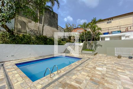 Apartamento à venda com 69m², 2 quartos e 1 vagaPiscina