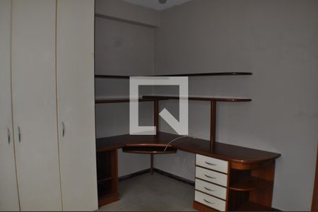 Apartamento à venda com 98m², 3 quartos e 1 vagaQuarto 2 - Armários