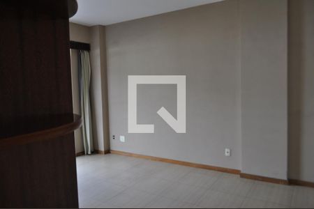 Apartamento à venda com 98m², 3 quartos e 1 vagaQuarto 3 - Armários