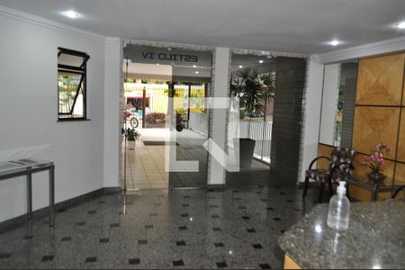 Apartamento à venda com 98m², 3 quartos e 1 vagaHall Social